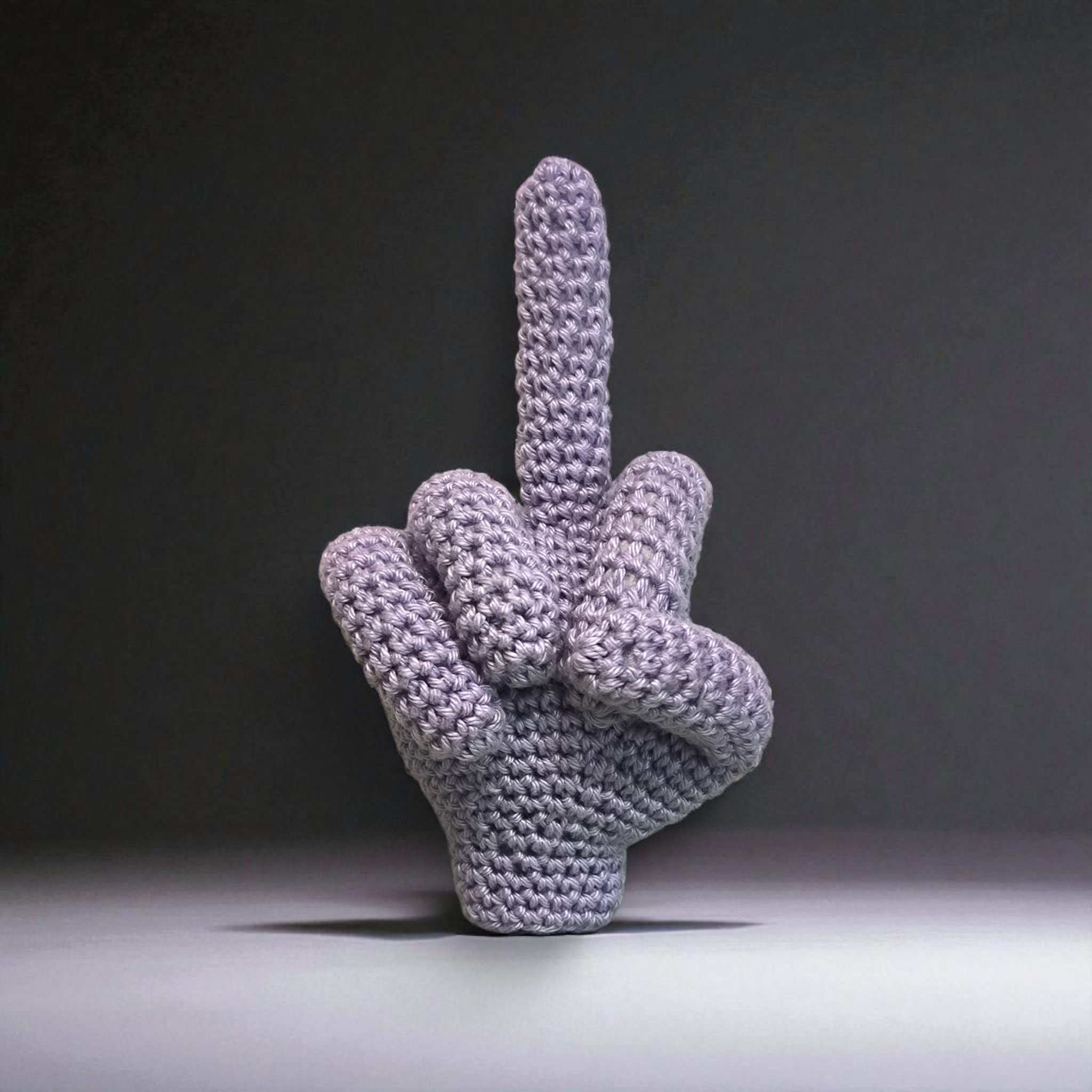 Main en crochet insolente 🖤 Objet déco humoristique fait main